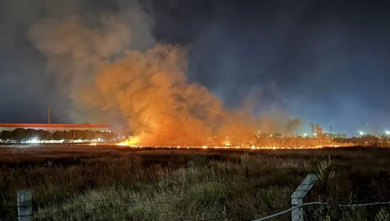 İzmir'de Gece Yarısı Yangın Paniği: Korku Dolu Anlar