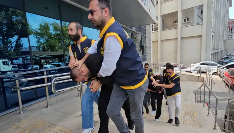 FETÖ Yalanıyla Milyonluk Vurgun: Gerçekler Ortaya Çıktı!
