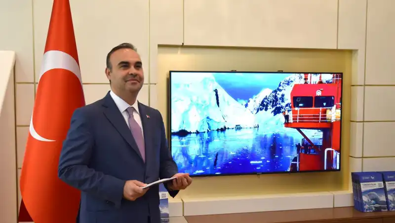 Türkiye Yeni Bir Hedefe Yelken Açıyor: Antarktika'da Türk Bilim Üssü Kurulacak