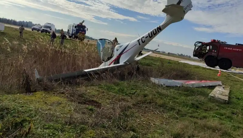 Bursa'da Feci Uçak Kazası: İki Pilot Hayatını Kaybetti, 3 Sanık Yargılanıyor