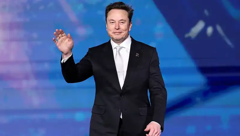 Tesla, Kendi "Canavarı" Model S Plaid ile Rekor Kırma Peşinde
