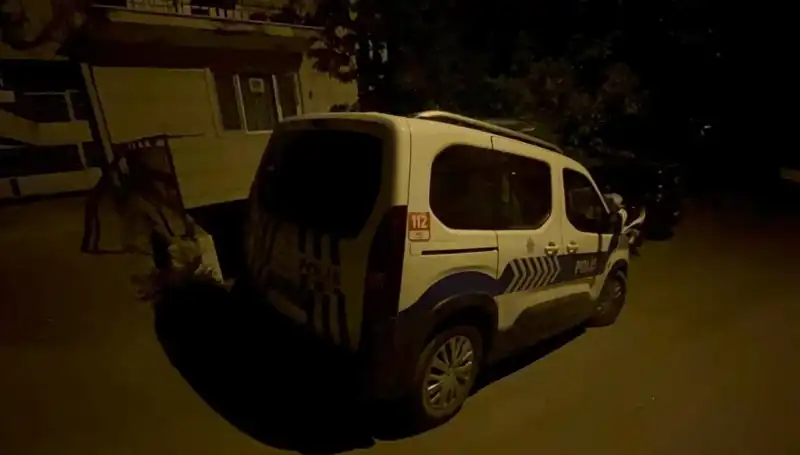 Bursa'da Amca Dehşeti: Yeğeninin Erkek Arkadaşına Bıçak Çekti!