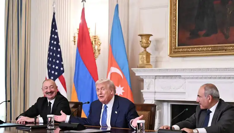 Aliyev'den Ermenistan'a Anayasa Çağrısı: Harekete Geçme Zamanı Geldi