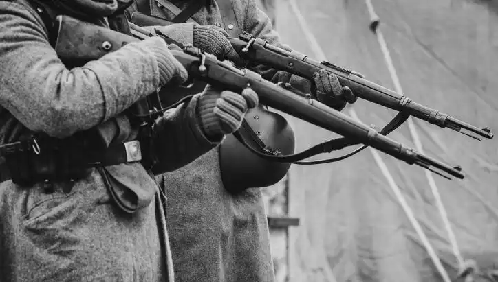 İngiliz İstihbarat Şefinin Ailesindeki Şok Gerçek: Nazi Casusu Olarak İfşa Oldu!