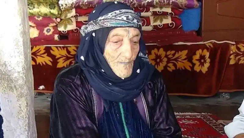 Türkiye’nin En Yaşlı Kadını: 131 Yaşında Hayatını Kaybetti!