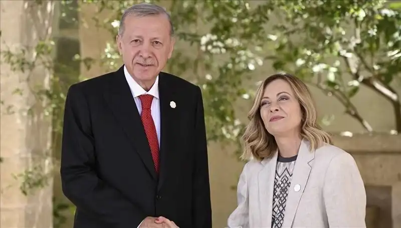 İstanbul'da Akdeniz Zirvesi: Erdoğan, İtalya ve Libya ile Tarihi İttifaklar Kuruyor