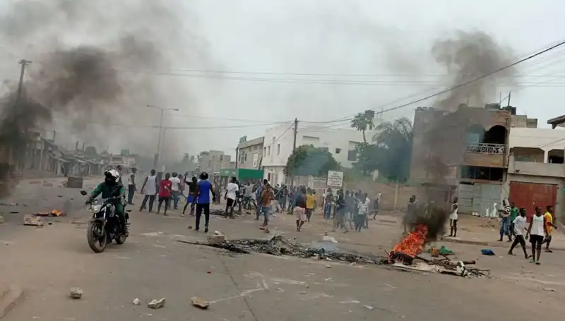 Togo'daki Protestolar Sırasında Nehirlerde Yedi Ceset Bulundu: Anlamı Ne?