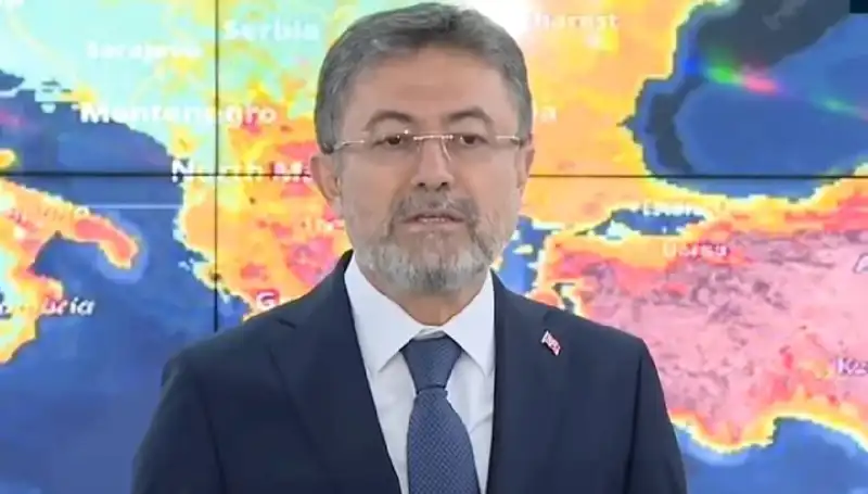 Orman Yangınlarıyla Mücadelede Son Durum: Bakan Yumaklı' dan Önemli Açıklama