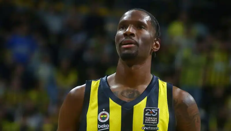 Nigel Hayes-Davis'in Yeni Takımı: Spor Dünyasında Şok Etkisi!