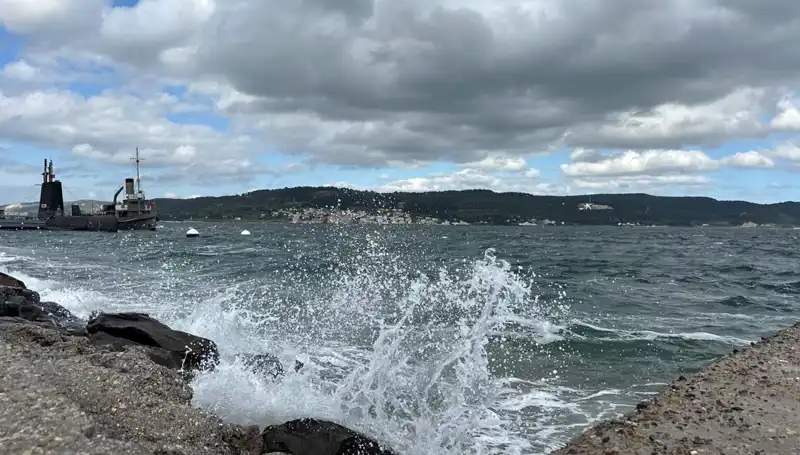 Beykoz Sahillerinde Şok Yasak: Denize Girmek Artık Mümkün Değil