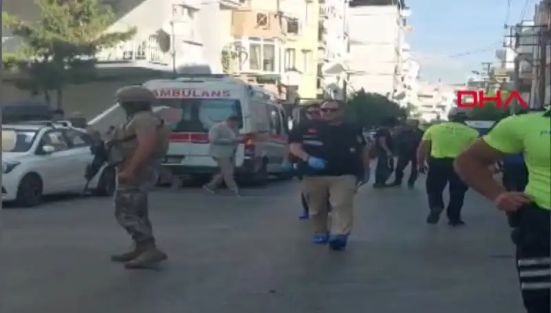 İzmir'de Şok Üstüne Şok: Karakola Silahlı Saldırı Gerçekleşti